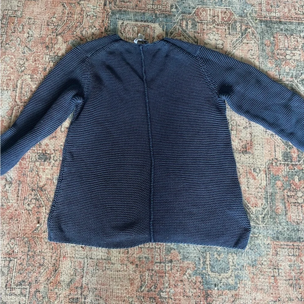 Tommy Bahama Women's Size Medium Seaglass Knit V-Neck Sweater Pullover